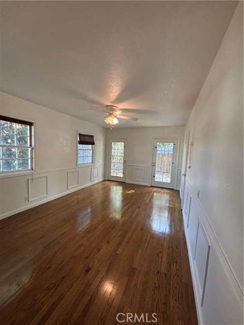 Detail Gallery Image 31 of 47 For 23070 Leonora, Woodland Hills,  CA 91367 - 3 Beds | 4 Baths