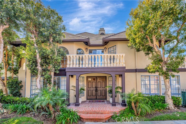 Detail Gallery Image 4 of 58 For 6095 Greenbrier Dr, Huntington Beach,  CA 92648 - 3 Beds | 2/1 Baths