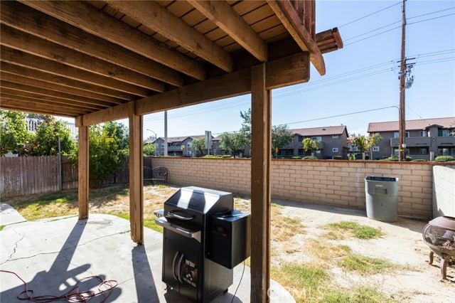 Detail Gallery Image 38 of 44 For 490 Hacienda Ave, Perris,  CA 92571 - 4 Beds | 2/1 Baths