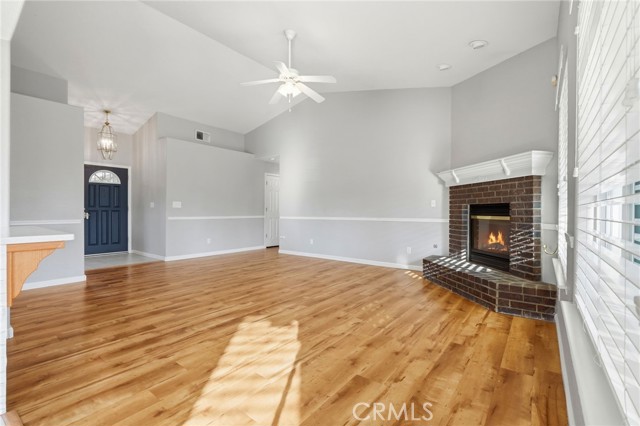 Detail Gallery Image 22 of 57 For 1095 W Saffron, Hanford,  CA 93230 - 4 Beds | 2 Baths