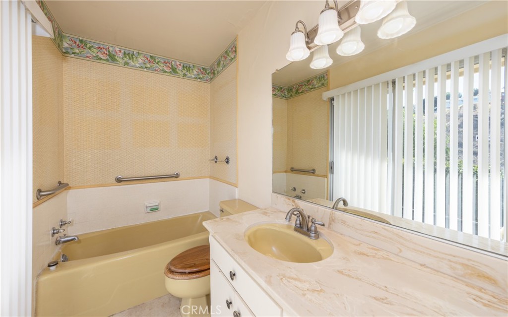 MLS #IG25253761 image #18