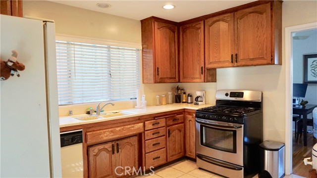 4435 Caledonia Way, Los Angeles CA: https://media.crmls.org/medias/b43b7b9b-31b7-4d25-8a2e-ce1ce6b4b659.jpg