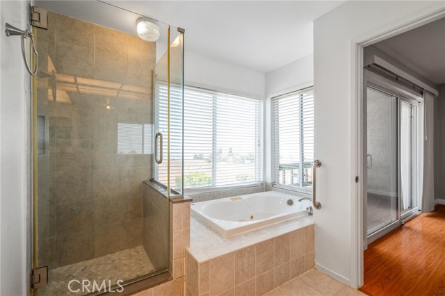 54 Hilltop Circle, Rancho Palos Verdes CA: https://media.crmls.org/medias/b43ce5d4-b0a1-4b23-81fa-c4e795467f4c.jpg