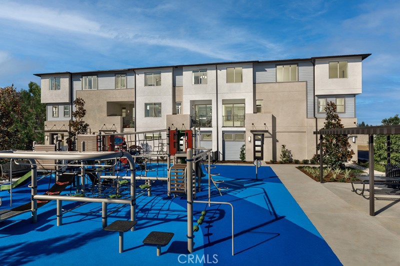 1963 Avenida Del Sol