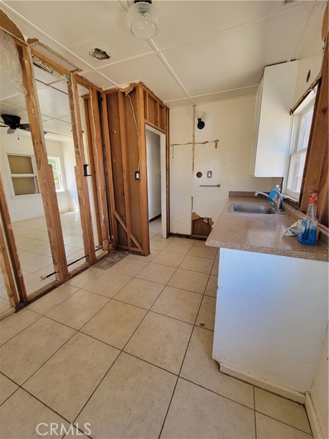Detail Gallery Image 9 of 32 For 62040 Grand View Cir, Joshua Tree,  CA 92252 - 1 Beds | 1 Baths