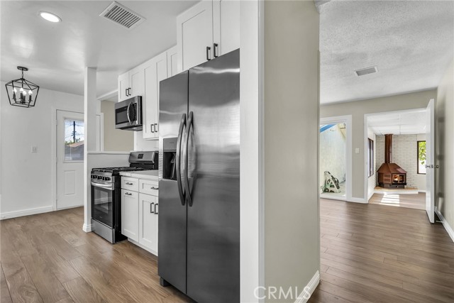 835 E 222nd Street, Carson CA: https://media.crmls.org/medias/b43f95d9-ca02-47c6-bb4c-4b2f3bf7d6d1.jpg