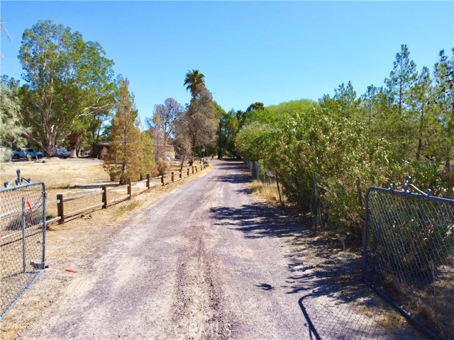 Detail Gallery Image 27 of 27 For 34545 Hampskin Rd, Newberry Springs,  CA 92365 - 3 Beds | 3 Baths