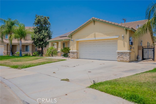 Detail Gallery Image 3 of 39 For 26110 Primrose Way, Moreno Valley,  CA 92555 - 3 Beds | 2 Baths