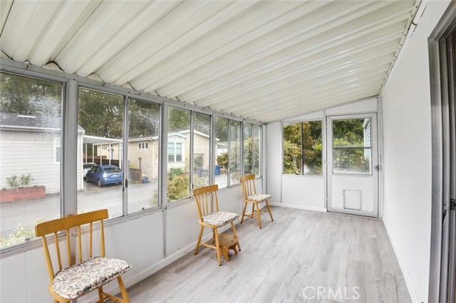1 Driftwood Trail, Half Moon Bay CA: https://media.crmls.org/medias/b4410a09-7e3a-40f3-a16d-d9968db3c449.jpg