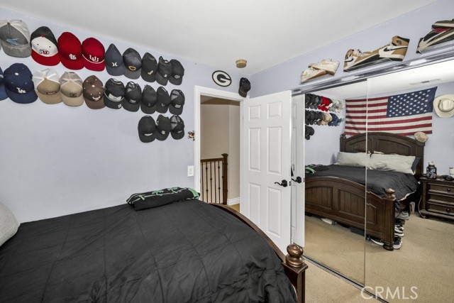 24030 Via Vizcaya, Valencia CA: https://media.crmls.org/medias/b44126d3-bfca-45ae-9634-05550cd6eef2.jpg