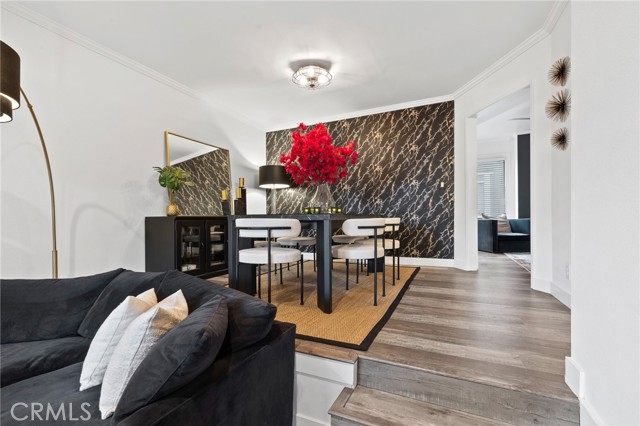 Detail Gallery Image 5 of 46 For 5100 Riverton Ave #14,  North Hollywood,  CA 91601 - 3 Beds | 2/1 Baths