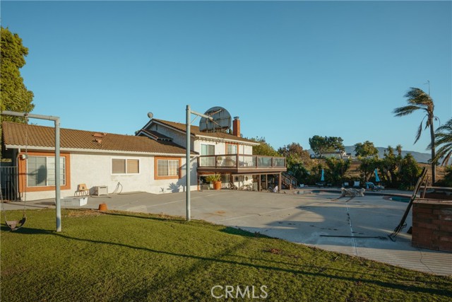 5266 Bluff Street, Norco CA: https://media.crmls.org/medias/b442a9b0-7441-46be-83c8-d451d9fd0985.jpg