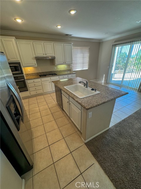 Detail Gallery Image 14 of 47 For 31486 Pennant Ct, Temecula,  CA 92591 - 4 Beds | 2/1 Baths