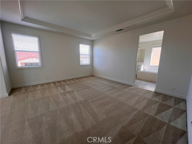 29 Caspian, Lake Forest CA: https://media.crmls.org/medias/b444931c-712a-4c5e-b2f5-8cf443c69c5a.jpg