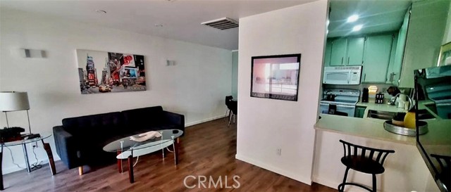 Detail Gallery Image 5 of 14 For 467 S Calle El Segundo #D3,  Palm Springs,  CA 92262 - 1 Beds | 1 Baths