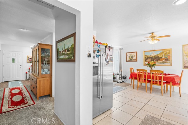 1876 Sparrow Road, Wrightwood CA: https://media.crmls.org/medias/b445dfd5-c06c-4add-8dc4-9602e8a1fe88.jpg