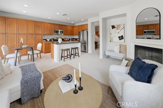 Detail Gallery Image 19 of 43 For 19345 Laroda Ln, Saugus,  CA 91350 - 3 Beds | 2/1 Baths