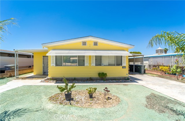Detail Gallery Image 1 of 49 For 853 S Palm Ave, Hemet,  CA 92543 - 2 Beds | 2 Baths