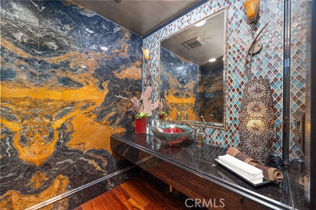 451 W Le Roy Avenue, Arcadia CA: https://media.crmls.org/medias/b44825c2-05fc-4e9d-b3d9-7c5d2ccefec5.jpg