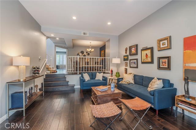 Detail Gallery Image 7 of 51 For 19322 Archfield Ln, Huntington Beach,  CA 92648 - 3 Beds | 2/1 Baths