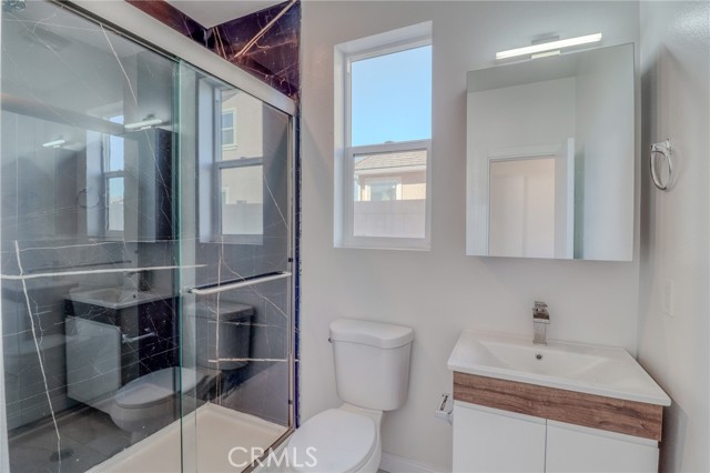 Detail Gallery Image 23 of 27 For 14424 Buvan Ct, Moreno Valley,  CA 92555 - 5 Beds | 3/1 Baths