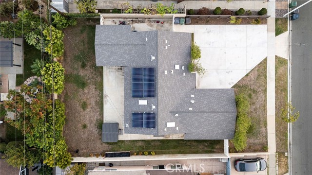 18102 18102 Hartlund Lane, Huntington Beach CA: https://media.crmls.org/medias/b449c1c0-5cd3-46b5-8a74-e12a50ad10da.jpg