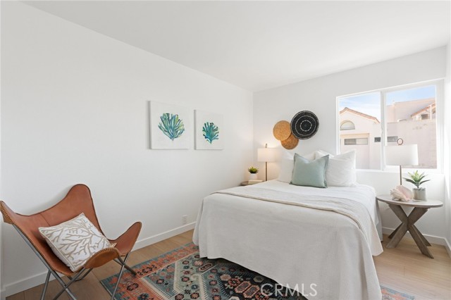 Detail Gallery Image 10 of 18 For 2510 Arizona Ave #7,  Santa Monica,  CA 90404 - 2 Beds | 2/1 Baths