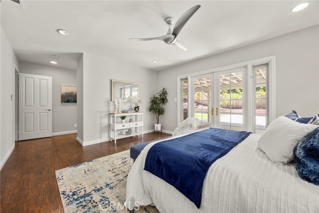 4002 E Greenwood Avenue, Orange CA: https://media.crmls.org/medias/b44a8625-9c31-49df-98ea-7261ce35b762.jpg