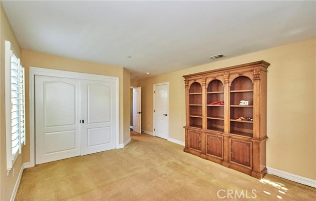 Detail Gallery Image 12 of 47 For 3811 Belgian Ln, Yorba Linda,  CA 92886 - 4 Beds | 5/1 Baths