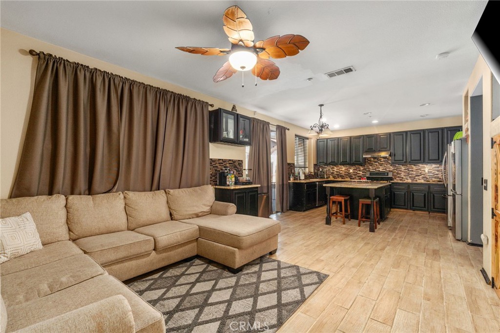 MLS #IV25154265 image #15