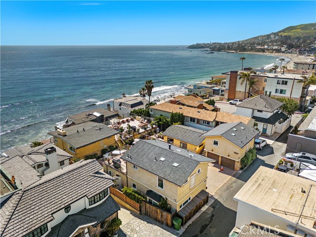 Detail Gallery Image 11 of 13 For 729 Gaviota Dr #2,  Laguna Beach,  CA 92651 - 1 Beds | 1 Baths