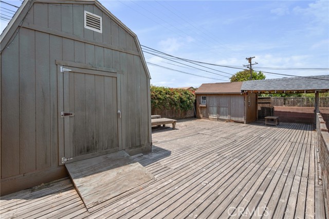 1124 W 123rd Street, Los Angeles CA: https://media.crmls.org/medias/b44dd903-4ed1-4ed8-8776-40d95df68a00.jpg