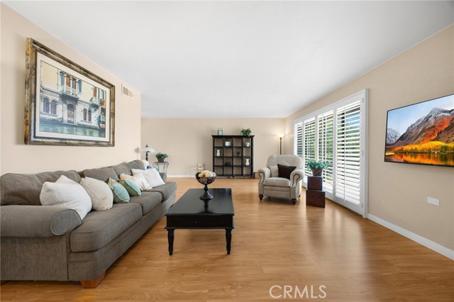 Detail Gallery Image 3 of 28 For 419 Clairmont Ave, Placentia,  CA 92870 - 4 Beds | 3 Baths
