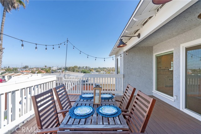 2407 Ripley Avenue, Redondo Beach, California 90278, 3 Bedrooms Bedrooms, ,1 BathroomBathrooms,Residential,Sold,Ripley,SB21229637