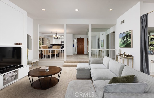 Detail Gallery Image 12 of 31 For 9 Flores #26,  Irvine,  CA 92612 - 2 Beds | 2 Baths