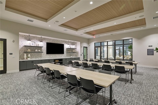 Detail Gallery Image 15 of 28 For 12951 Paradiso Dr #105,  Corona,  CA 92880 - 3 Beds | 3/1 Baths