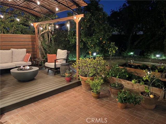 Detail Gallery Image 23 of 31 For 5552 Ridgebury Dr, Huntington Beach,  CA 92649 - 4 Beds | 2/1 Baths