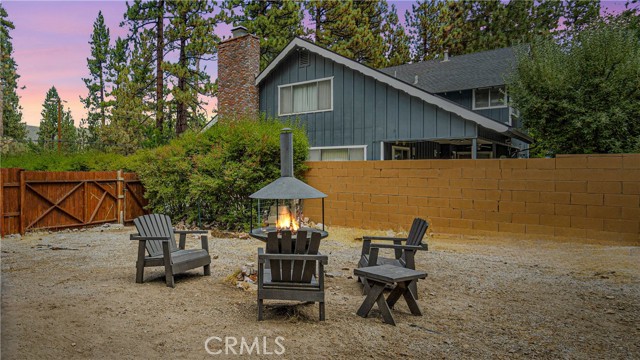 Detail Gallery Image 2 of 48 For 712 W Big Bear Bld, Big Bear City,  CA 92314 - 3 Beds | 2 Baths