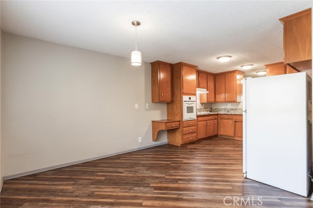 3695 Linden Avenue, Long Beach CA: https://media.crmls.org/medias/b450dc2e-5aee-440b-bad5-c65a9b2c996f.jpg