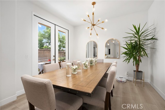 17 Crescent City, Irvine CA: https://media.crmls.org/medias/b4511a54-f6d1-4643-9a1e-f1d77877e8b8.jpg