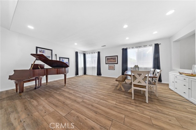 786 Suncup Circle, Hemet CA: https://media.crmls.org/medias/b451ef84-d29b-4b1d-bebc-8b6979b29284.jpg