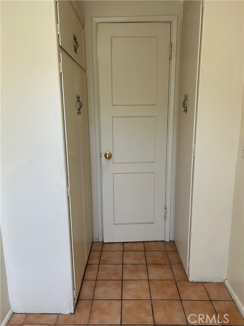 Detail Gallery Image 22 of 27 For 6947 Murietta Ave, Van Nuys,  CA 91405 - 2 Beds | 2 Baths