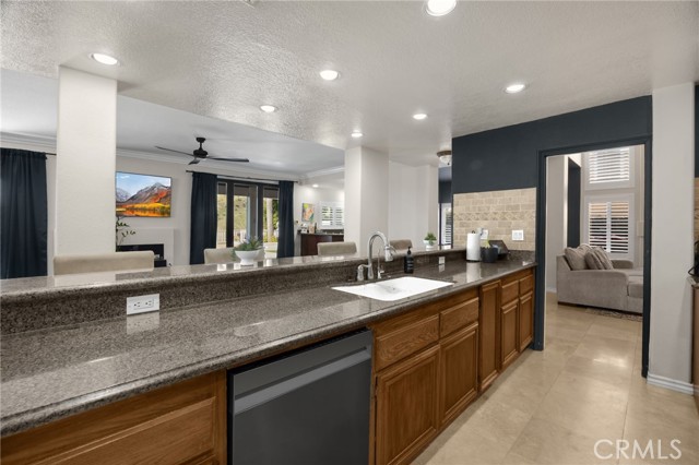 Detail Gallery Image 17 of 75 For 5265 Avenida De Kristine, Yorba Linda,  CA 92887 - 5 Beds | 3/1 Baths