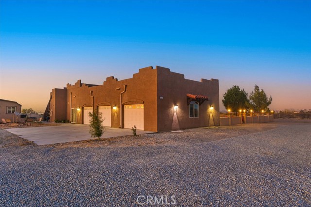 4575 Kreuer Road, Phelan CA: https://media.crmls.org/medias/b4528f77-2d92-446b-b22c-7d76e4cc33a3.jpg