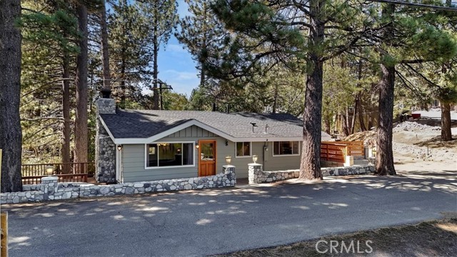 33037 Canyon Drive, Green Valley Lake, California 92341, 4 Bedrooms Bedrooms, ,2 BathroomsBathrooms,Residential,For Sale,33037 Canyon Drive,CRIG24183674