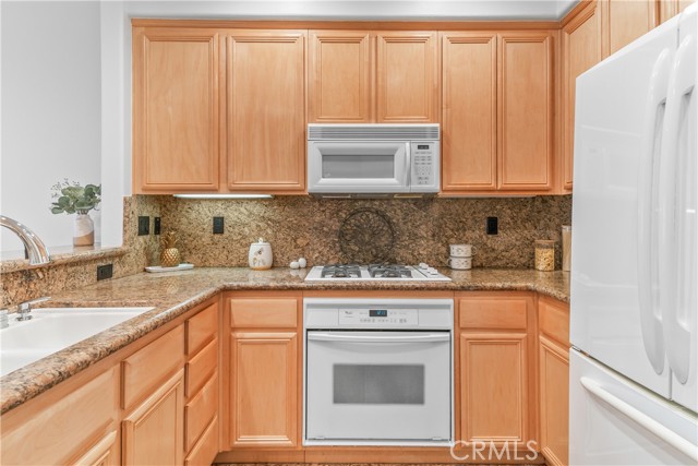 Detail Gallery Image 13 of 44 For 28456 Sassetta Way, Lake Forest,  CA 92679 - 2 Beds | 1 Baths