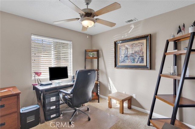 Detail Gallery Image 31 of 69 For 6297 Coleridge, Oak Hills,  CA 92344 - 7 Beds | 4 Baths