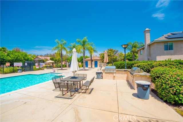 3498 Birchleaf Drive, Corona CA: https://media.crmls.org/medias/b45522b2-c8a4-406b-b61d-9c5b72f2c94d.jpg