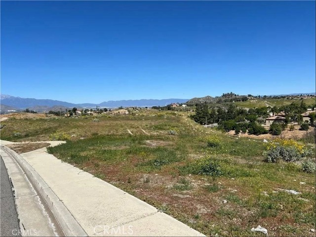 Detail Gallery Image 26 of 29 For 2035 Polo Ct., Riverside,  CA 92506 - – Beds | – Baths