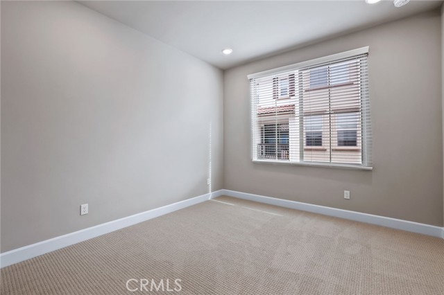 Detail Gallery Image 16 of 24 For 19109 Azul Ln, Huntington Beach,  CA 92648 - 4 Beds | 2/1 Baths